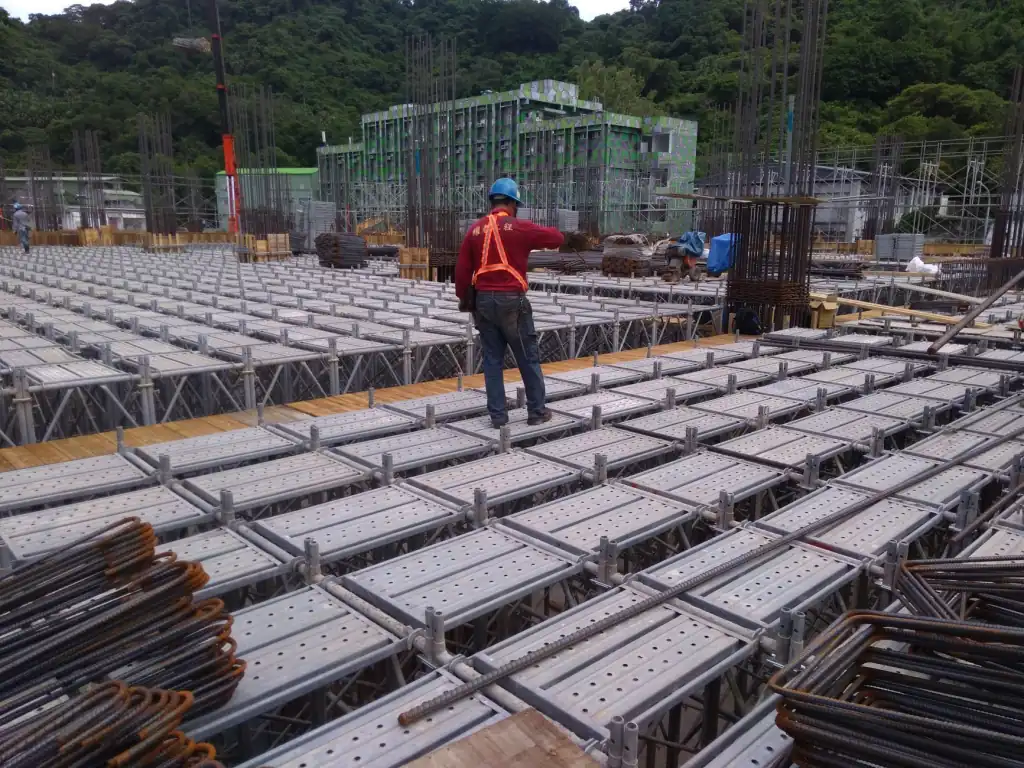 壹陆捌光纤照明LED灯具与光纤照明系统在酒店场景的应用对比分析